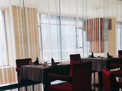 -粤尚腾香居中餐厅(首都机场希尔顿店)