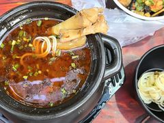 老坛猪蹄-渝龙记罐罐米线(中央城店)