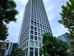 -LuOne凯德晶萃广场(徐家汇路店)