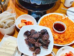 -喇喇排骨火锅·传统韩式脊骨汤(望京西园总店)