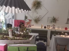 -春树下·树屋花房西餐厅(罍街AS1980店)