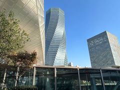 -宝龙城(杭州滨江店)
