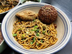 狮子头-一味老卤面(大石桥店)