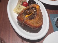 自酿啤酒脆皮烤猪肘-Ambra Haus琥珀屋精酿餐厅(宝山店)