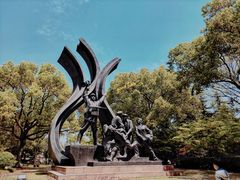 -上海市龙华烈士陵园