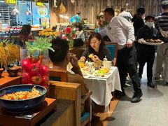 -领鲜活海鲜榴莲自助火锅(东门店)