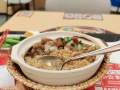 -华记煲仔华·煲仔饭(市桥易发店)