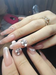 -Miss·A日式美甲美睫