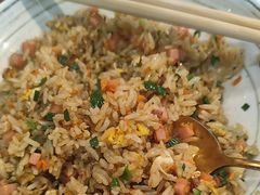 -扬二春炒饭(国庆路总店)