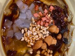 -爆炸头阿姨小四川正宗川味小吃(无任何分店)