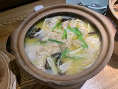 -蜜桃餐厅·伴山(湖滨商业街店)