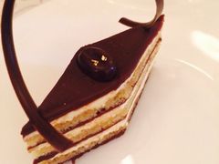 -Salon de Ville浦江汇(上海外滩华尔道夫酒店店)