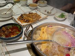 -牛人日志·鲜牛肉骨汤火锅(万科里瑧店)