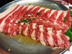 调味牛五花肉-青瓦炭韩潮烤肉(花园道店)