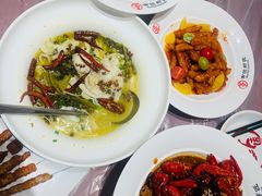 -有位虾匠·香辣蟹·小龙虾(李村店)