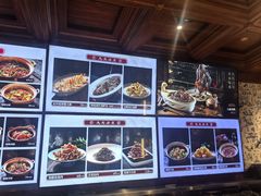 -八府香鸭·啫啫煲(华山路店)