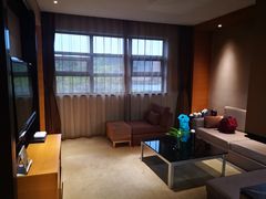-上海怡沁园度假酒店
