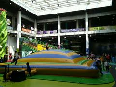 -蒙特利亲子乐园