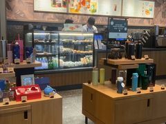 -星巴克臻选(周浦万达店)