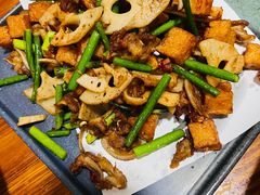 -李东农庄(中南百草园地标店)