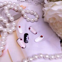 -Meet Nail 美睫·美甲
