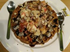 热华夫饼配水果香草冰淇淋-巴伐利亚啤酒坊(意式风情街店)