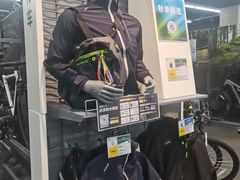 -迪卡侬(越秀公园店)