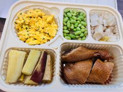 -湖北三五醇酒店·35年新楚菜