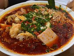 -三顾冒菜·麻辣烫(万达店)