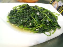 -鑫悦楼煎蟹·16年海鲜大排档