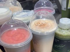 -喜茶(北京华贸购物中心店)