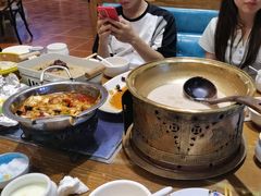 -蒙亨·手把肉·蒙古包文化主题餐厅(乌兰察布天恒广场店)