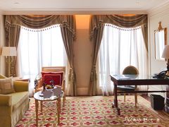 -广州富力丽思卡尔顿酒店