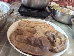 -金卯白肉罩火烧