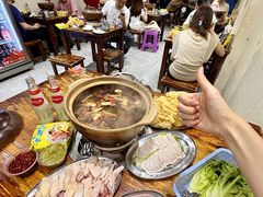 -威邵鸡煲(西华路总店)