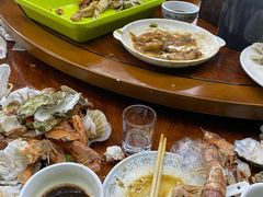 -顶之鲜海鲜餐厅