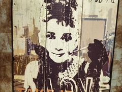 -玩坞轰趴馆·户外团建聚会主题生日派对馆(世豪广场店)