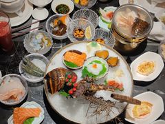 -半岛翡丽海鲜自助餐厅(观风亭店)