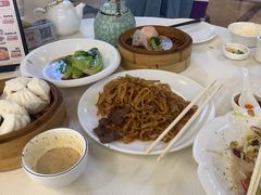 -万山楼海鲜酒家·二十三年老字号