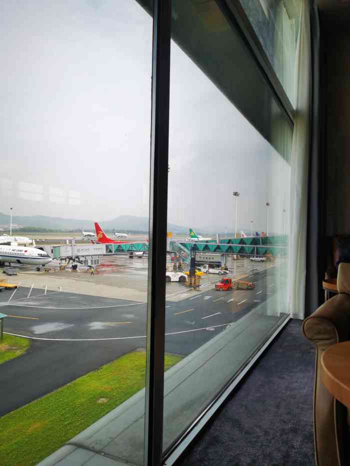 昌北机场头等舱休息室