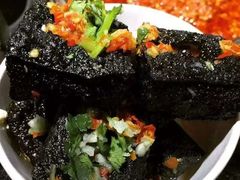-黑色经典臭豆腐·湖南特产(步行街店)