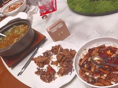 -泓历皇朝酒店(东亭店)