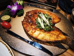 香茅草烤罗非鱼-麦麦山云南菜(复地活力城店)