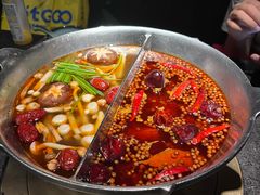 -湊湊火锅·茶憩(新中关购物中心店)