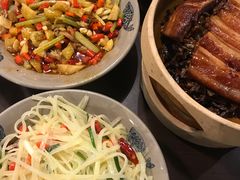 酸辣牛肚-潇湘阁(望京SOHO店)
