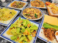 -八两八金·莱芜特色炒鸡(市南漳浦路店)