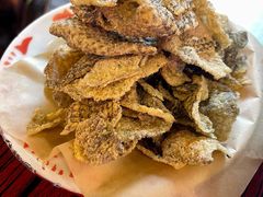 炸鱼皮-沙胆彪炭炉牛杂煲(成都玉林店)