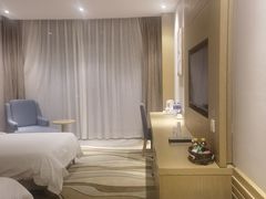 -兴芮温泉度假区