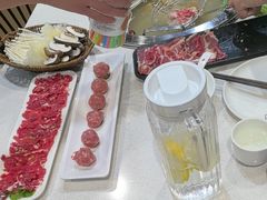 -四点金潮汕鲜牛肉火锅(金猴名居店)