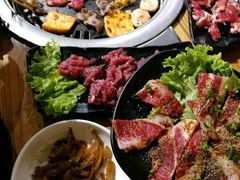 -枣玛露炭火烤肉脊骨锅